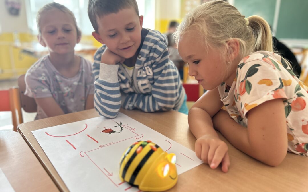 Žáčci 1. a 2. třídy si užili konec roku workshopem od Nadace O2