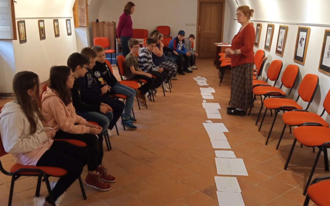 Páťáci si hráli s poezií