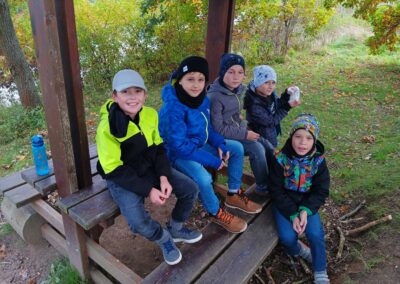 ŘÍJEN Ve DRUŽINĚ